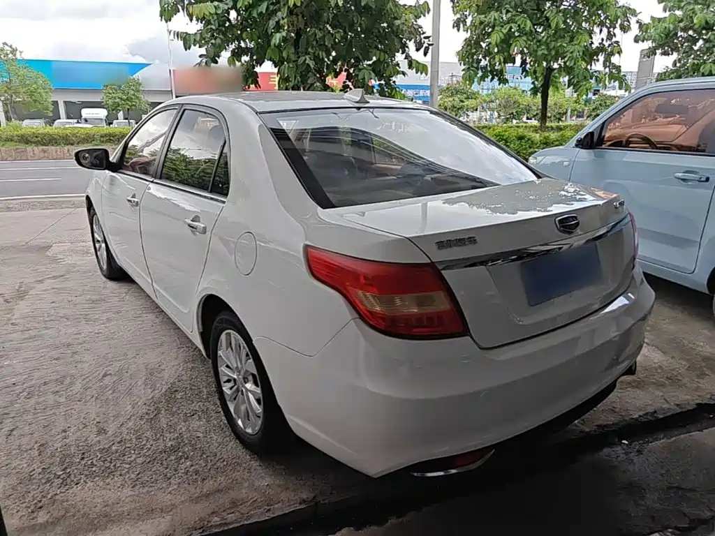 Geely Vision — миниатюра 5