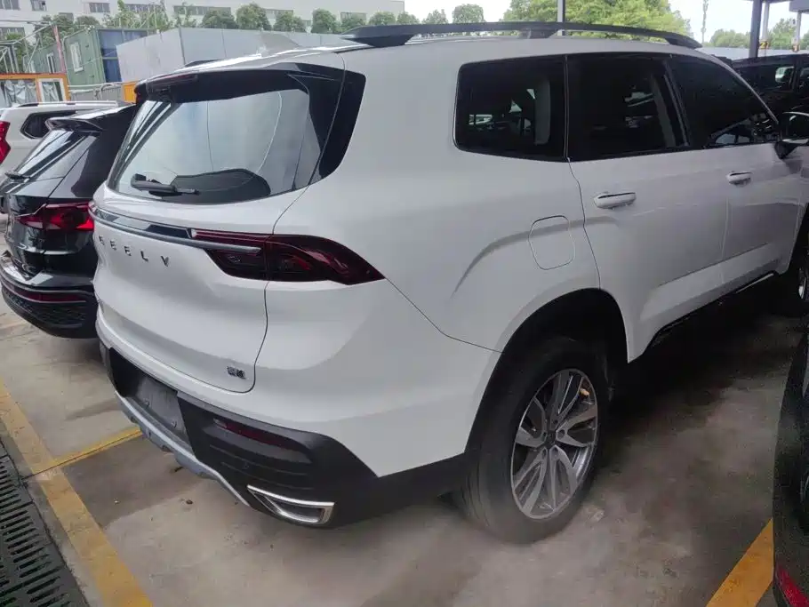 Geely Haoyue — миниатюра 3