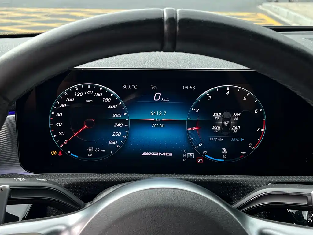 Mercedes-Benz A-Class AMG — миниатюра 9