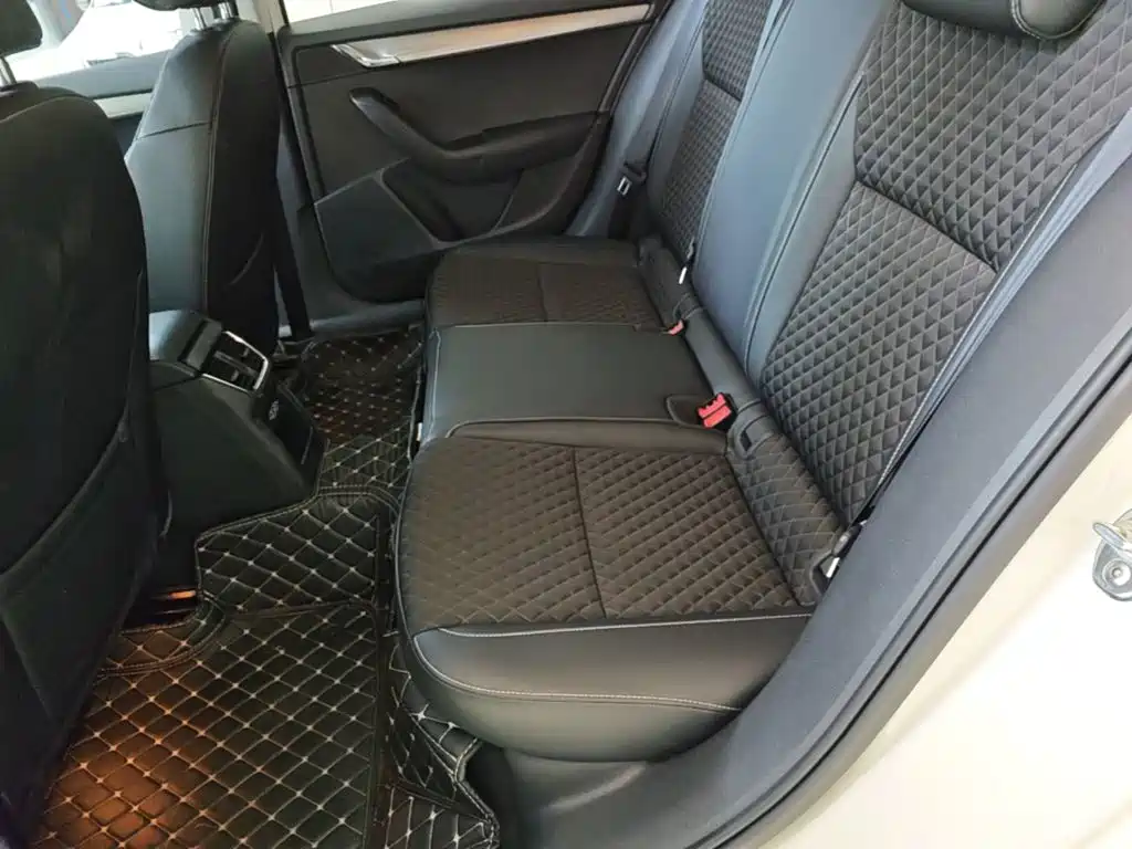 Skoda Octavia — миниатюра 17