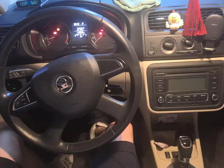 Skoda Fabia — миниатюра 12