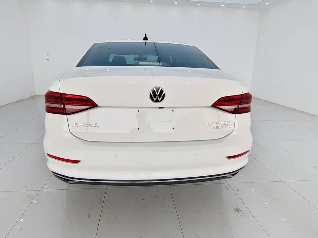 Volkswagen Lavida — миниатюра 11