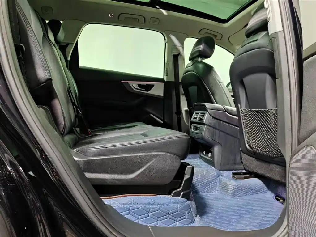 Audi Q7 2019 55 TFSI