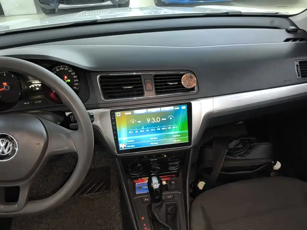 Volkswagen Lavida — миниатюра 10
