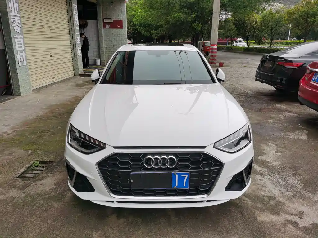 Audi A4L 2021