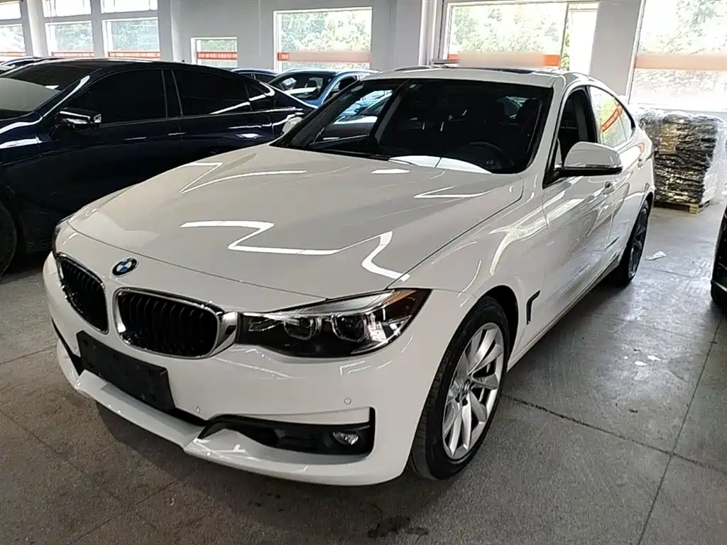 BMW 3 Series GT 2018