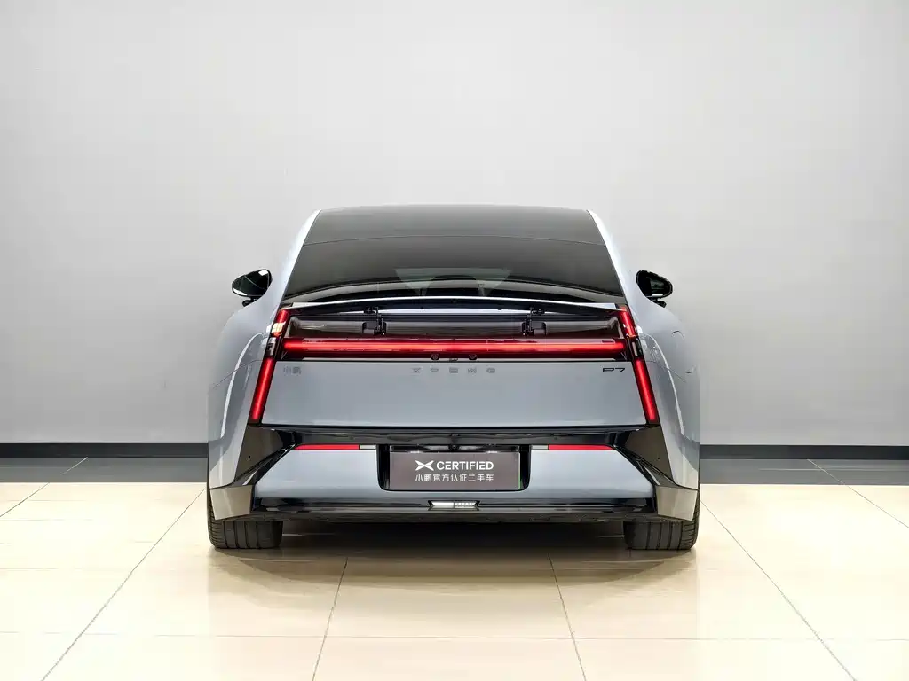 XPeng P7 — миниатюра 4