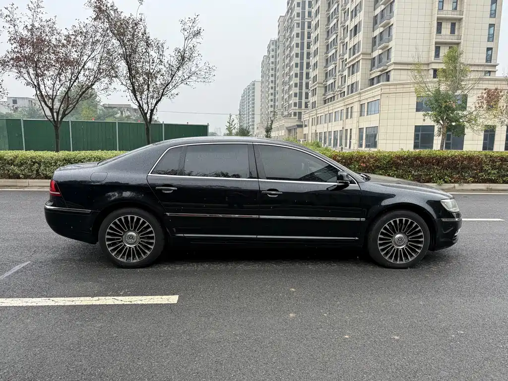 Volkswagen Phaeton — миниатюра 16