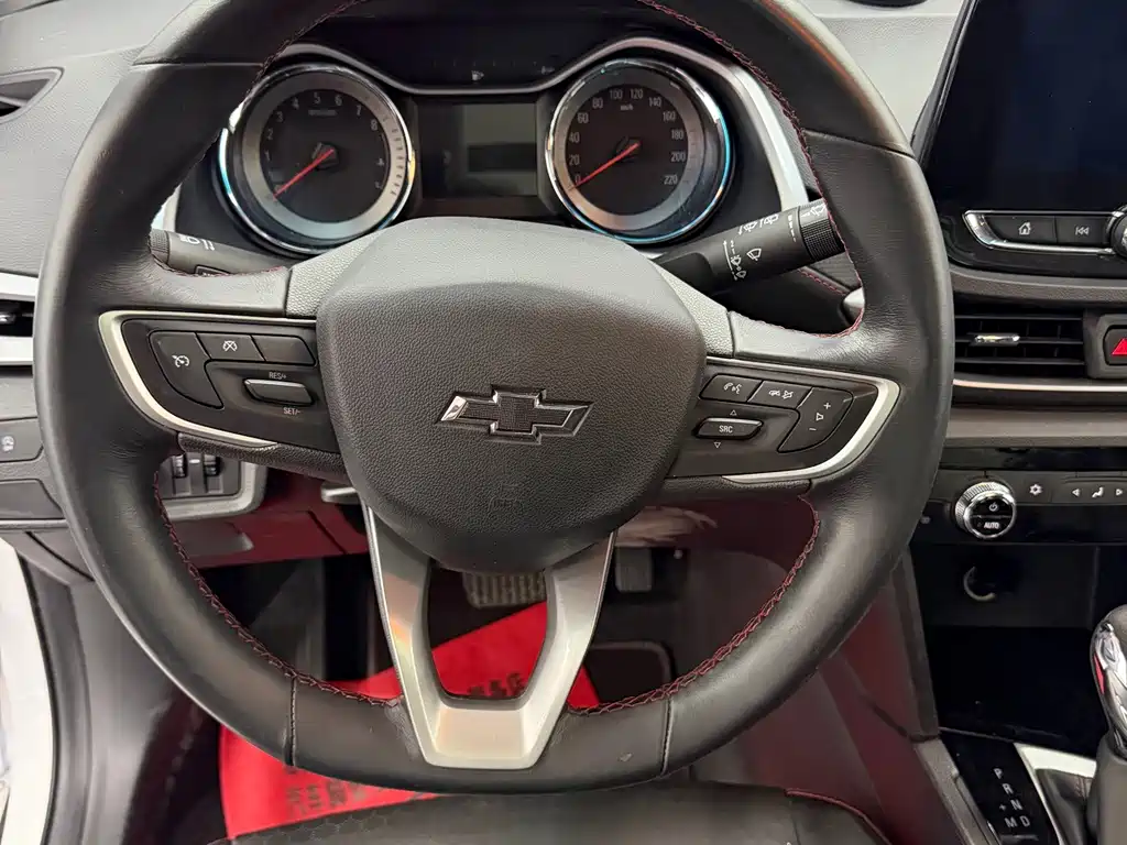 Chevrolet Volando — миниатюра 7