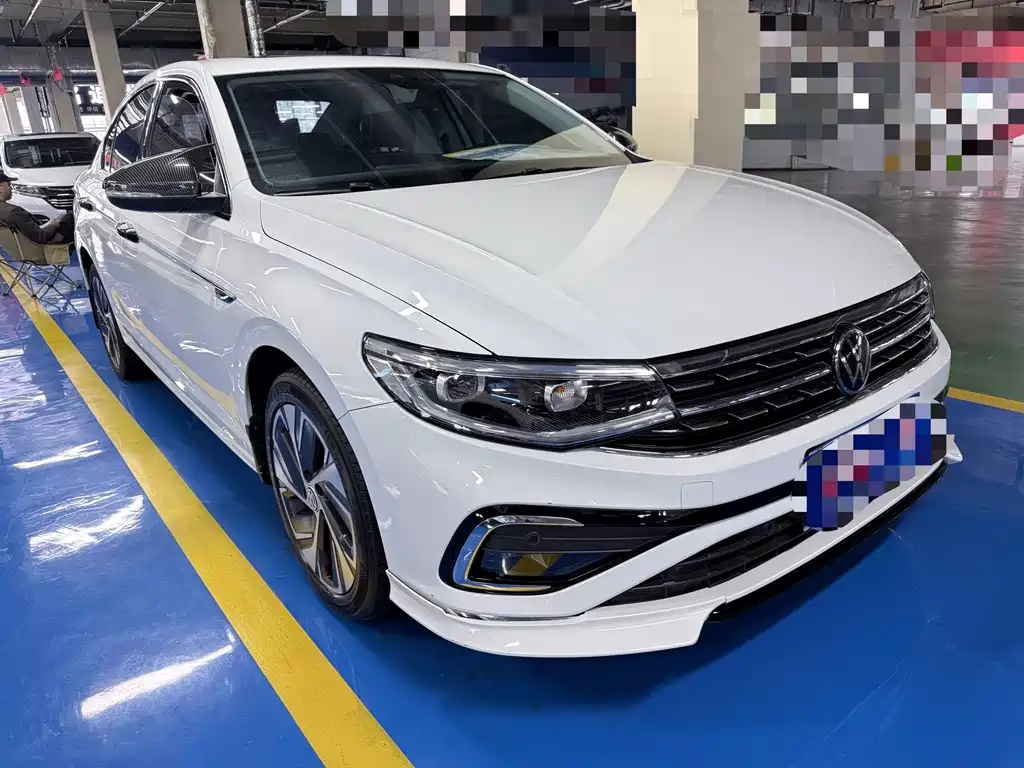 Volkswagen Bora — миниатюра 3
