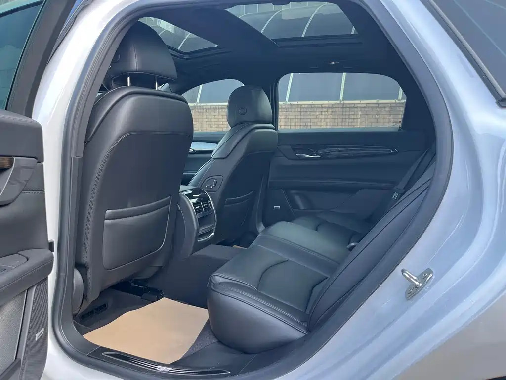 Cadillac CT6 — миниатюра 15