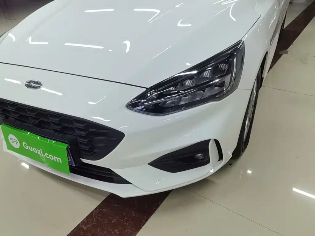 Ford Focus — миниатюра 24