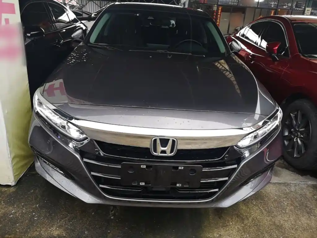 Honda Accord 2018 260TURBO Luxury VI