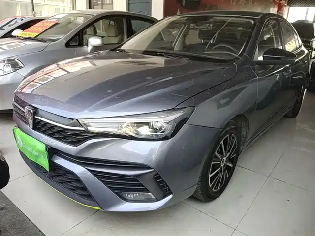2022 Roewe i5