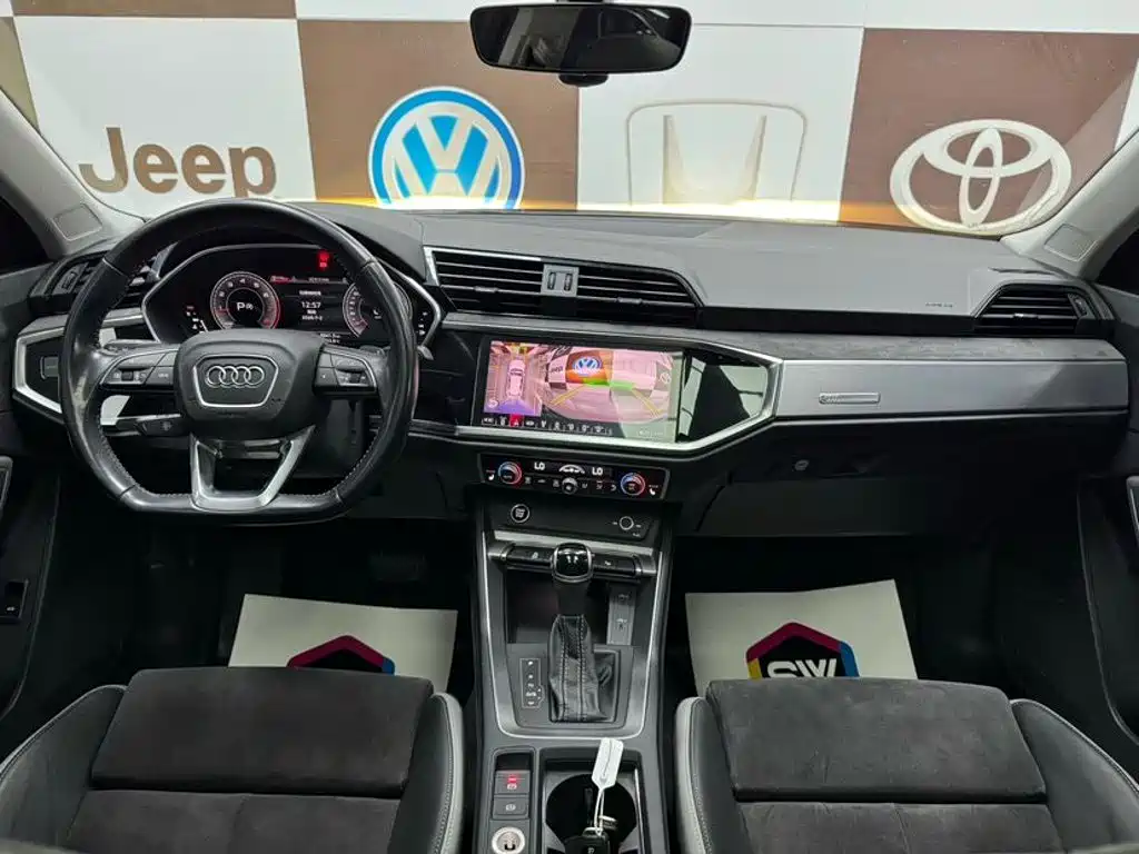 Audi Q3 2022 35 TFSI Fashion