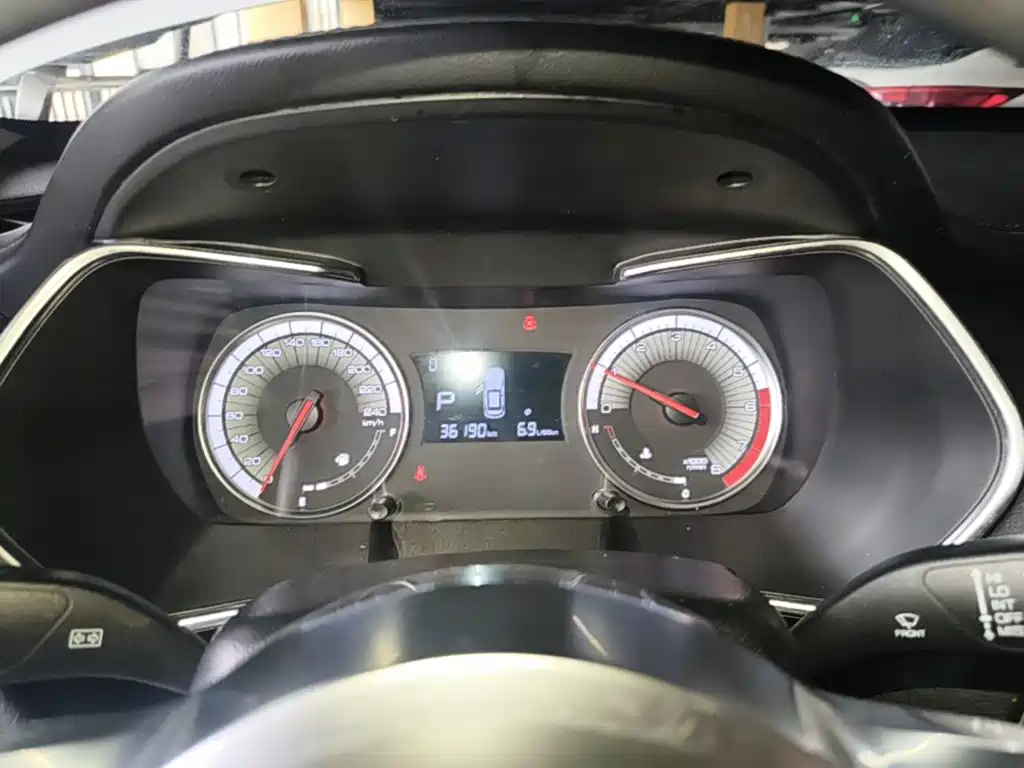 Zotye Zotye T500 — миниатюра 12