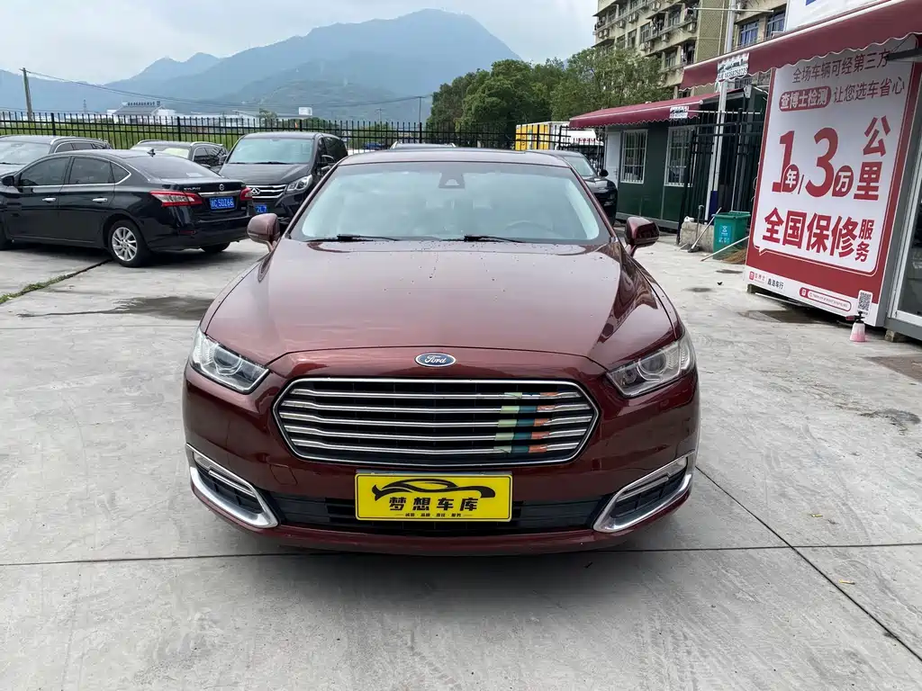 Ford Taurus — миниатюра 5