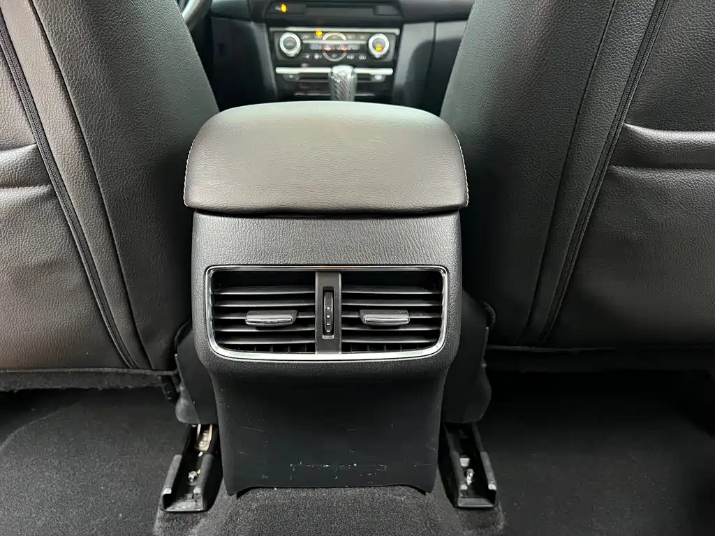 Mazda Atenza — миниатюра 17