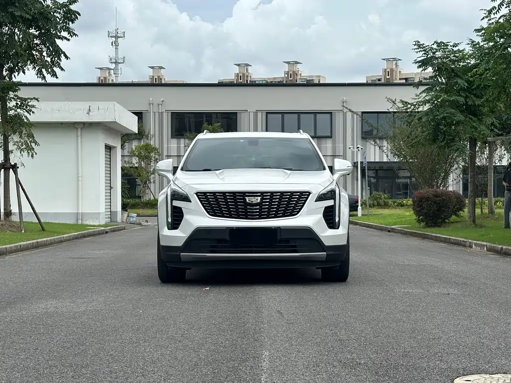 Cadillac XT4 — миниатюра 2