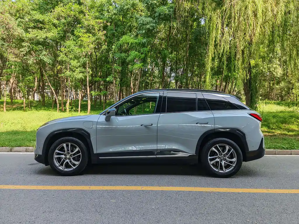 NIO NIO ES6