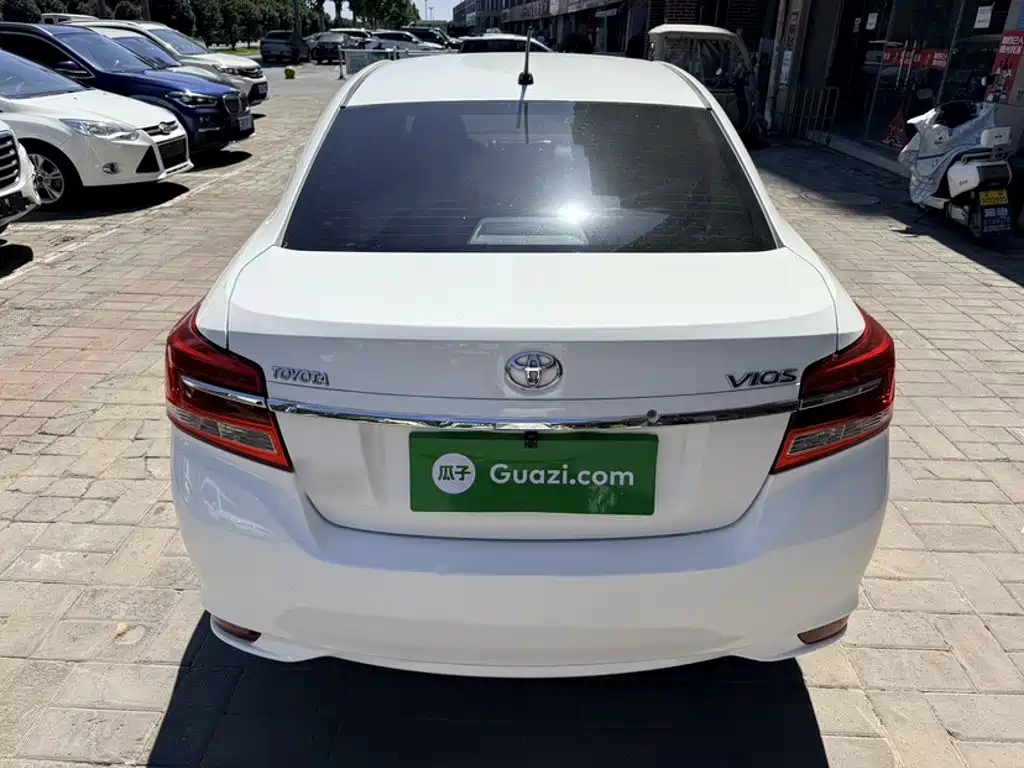 Toyota Vios — миниатюра 12
