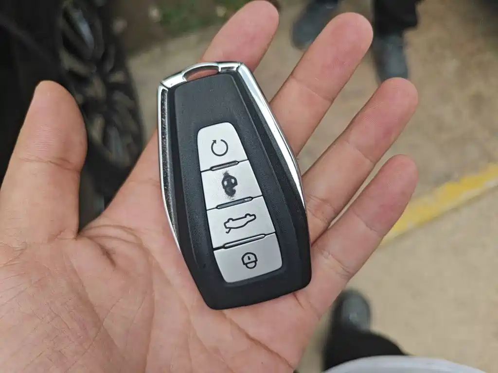 Geely Emgrand S — миниатюра 12