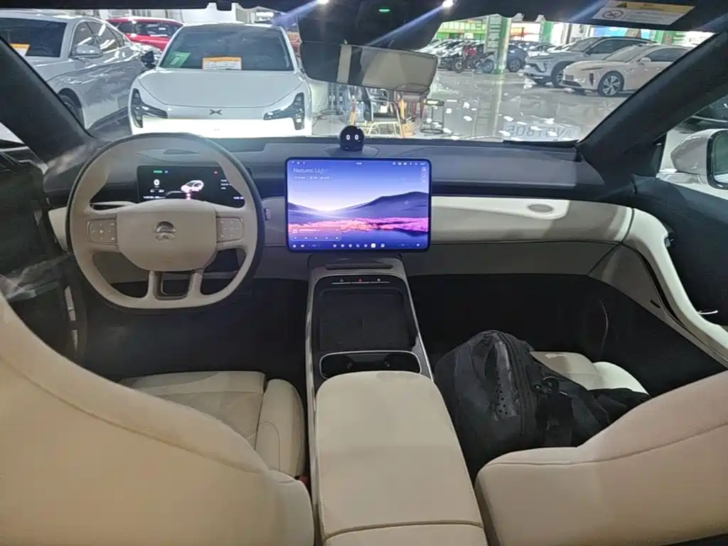 NIO ET5T — миниатюра 10