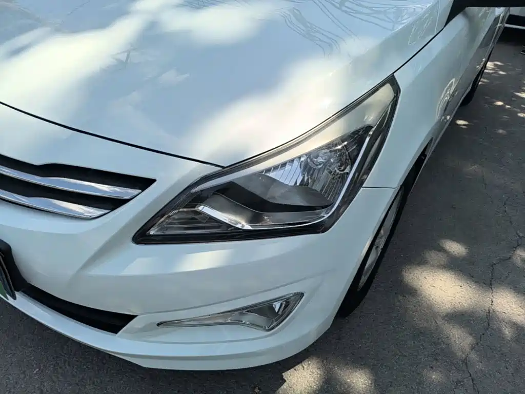 Hyundai Verna — миниатюра 24