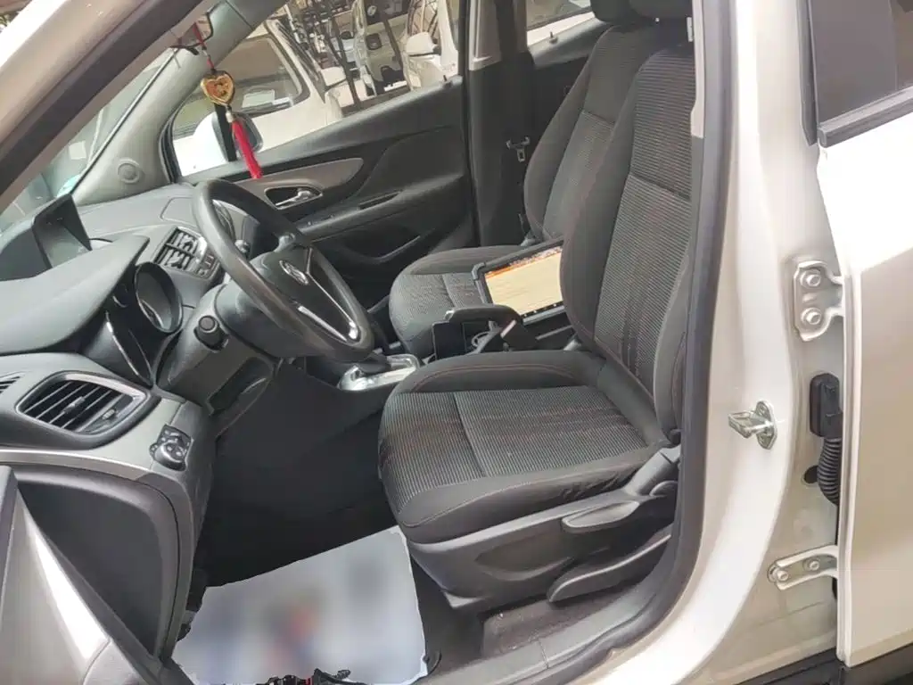 Buick Encore — миниатюра 15