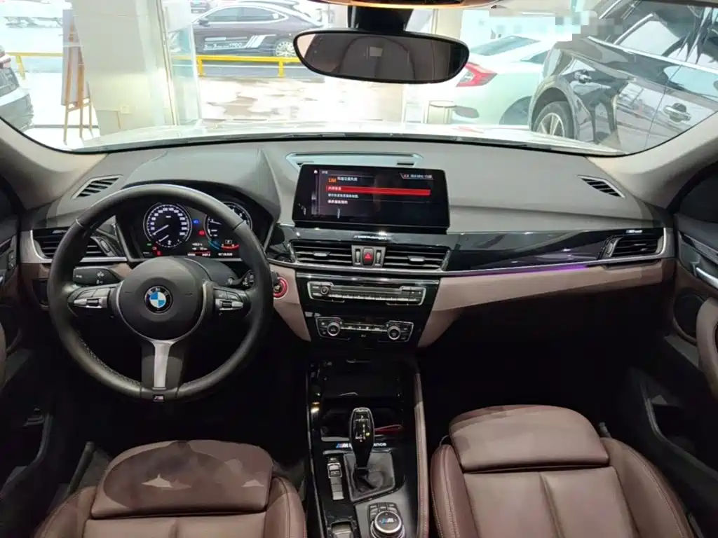 BMW X1 — миниатюра 10