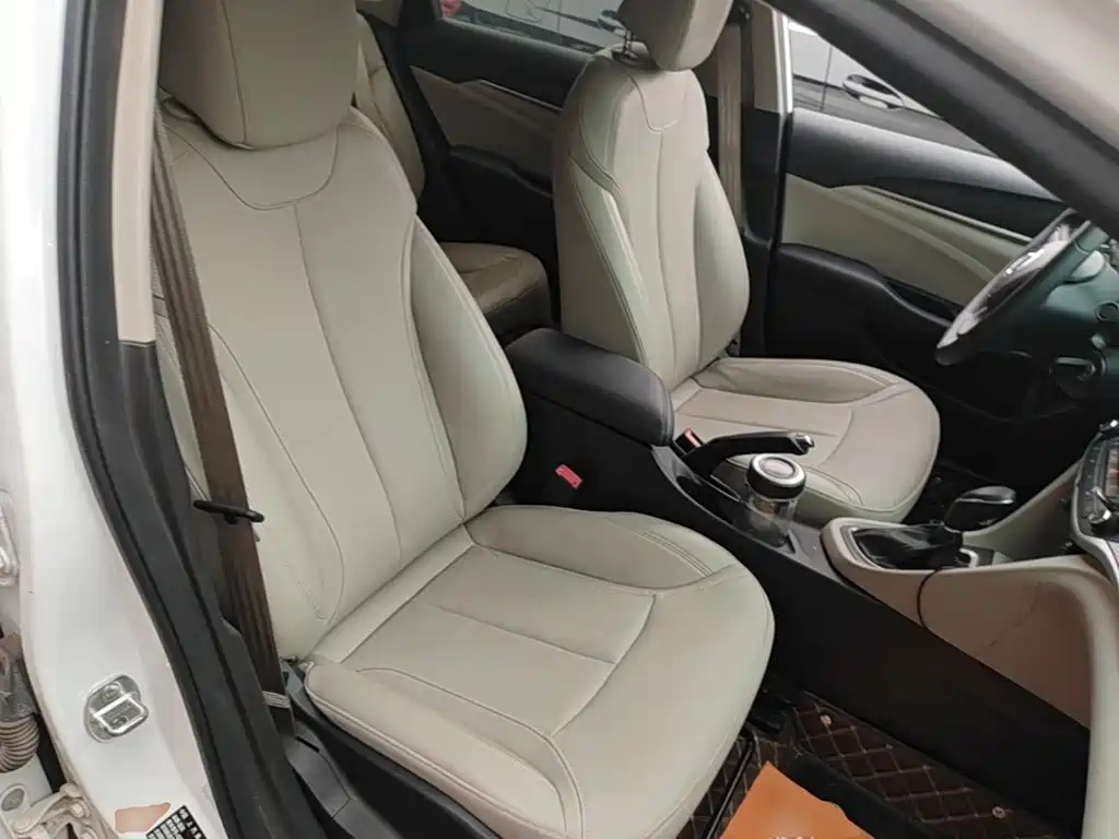 Buick Excelle — миниатюра 25