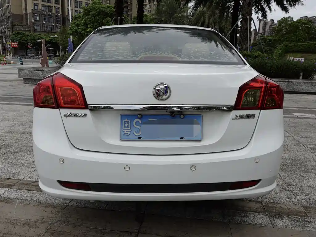 Buick Excelle — миниатюра 6