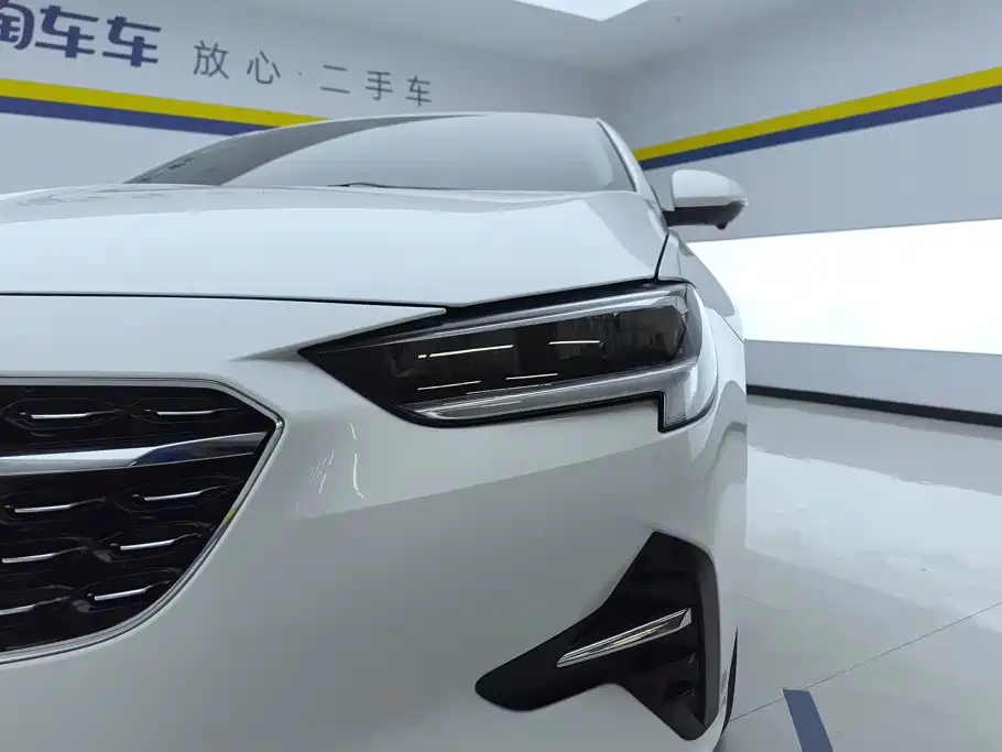 Buick Regal — миниатюра 5