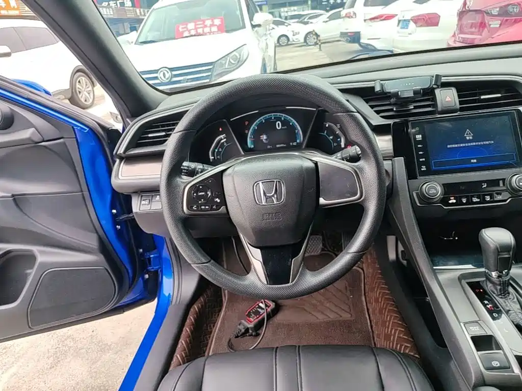 Honda Civic — миниатюра 11