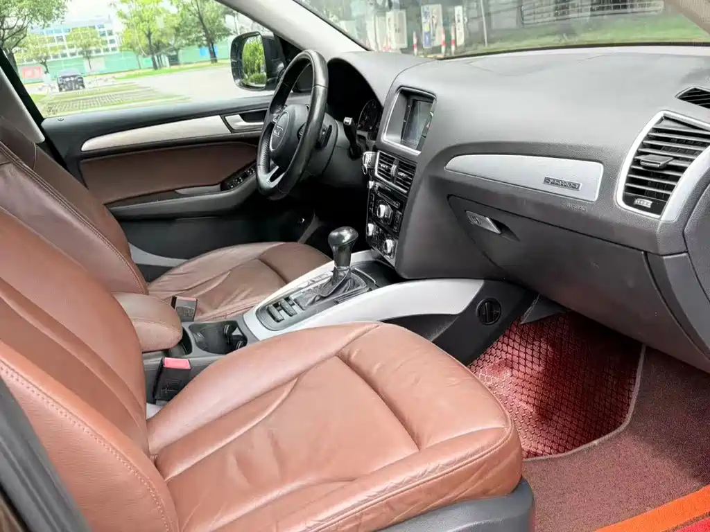 Audi Q5 — миниатюра 8