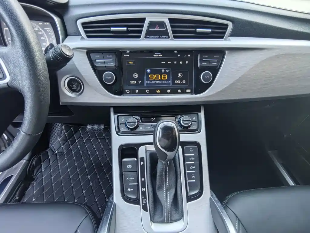 Geely Boyue — миниатюра 11