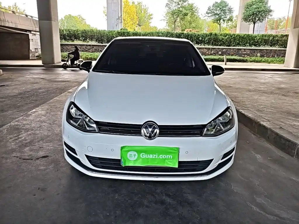 Volkswagen Golf — миниатюра 3