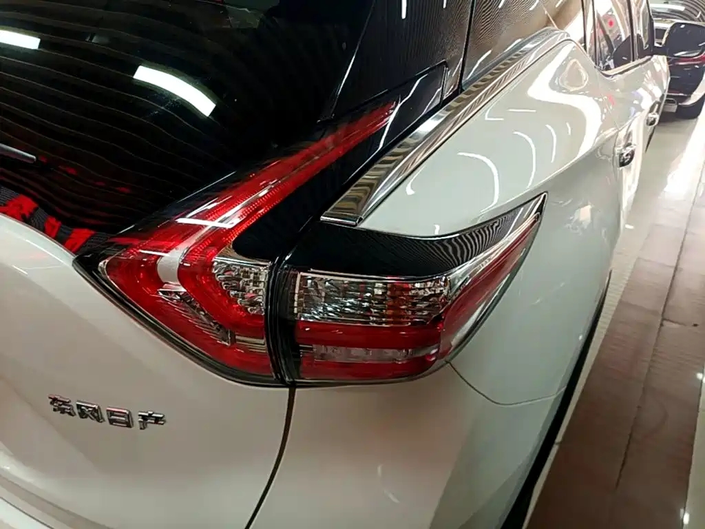 Nissan Murano — миниатюра 8