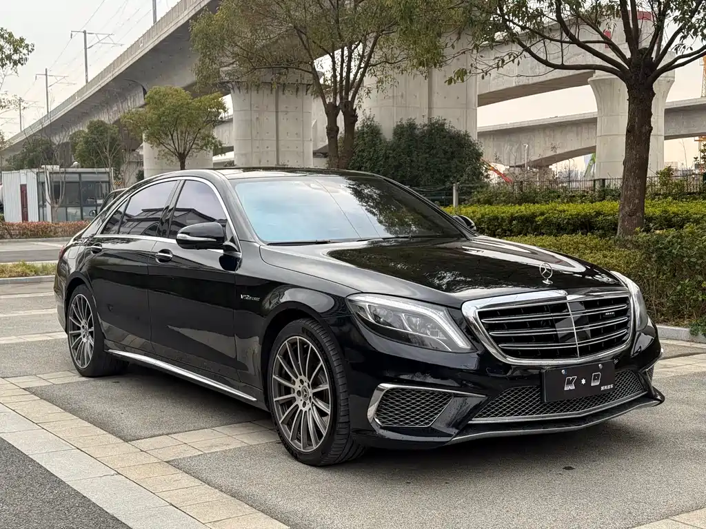 MERCEDES-BENZ S CLASS AMG