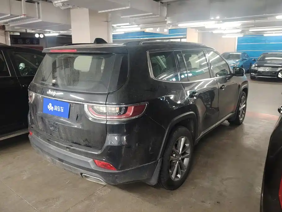 Jeep Grand Commander — миниатюра 3