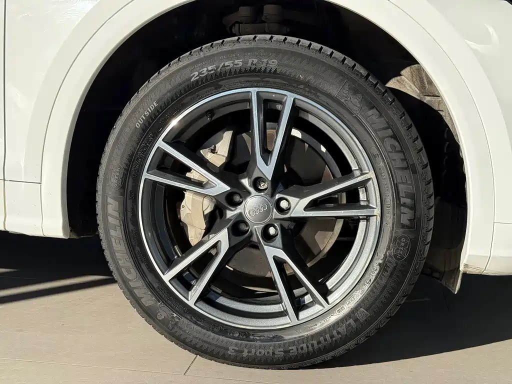 Audi Q5L — миниатюра 16