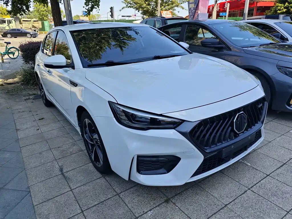 MG MG6 — миниатюра 3
