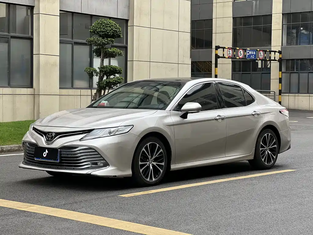 Toyota Camry 2018