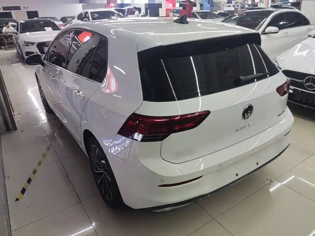 Volkswagen Golf — миниатюра 5