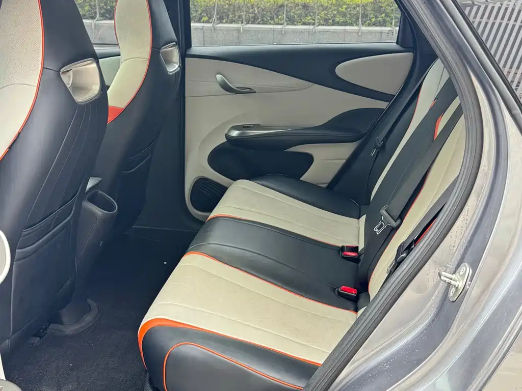 BYD Dolphin — миниатюра 8
