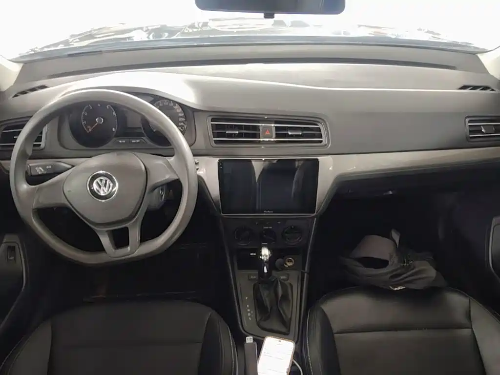Volkswagen Lavida — миниатюра 6