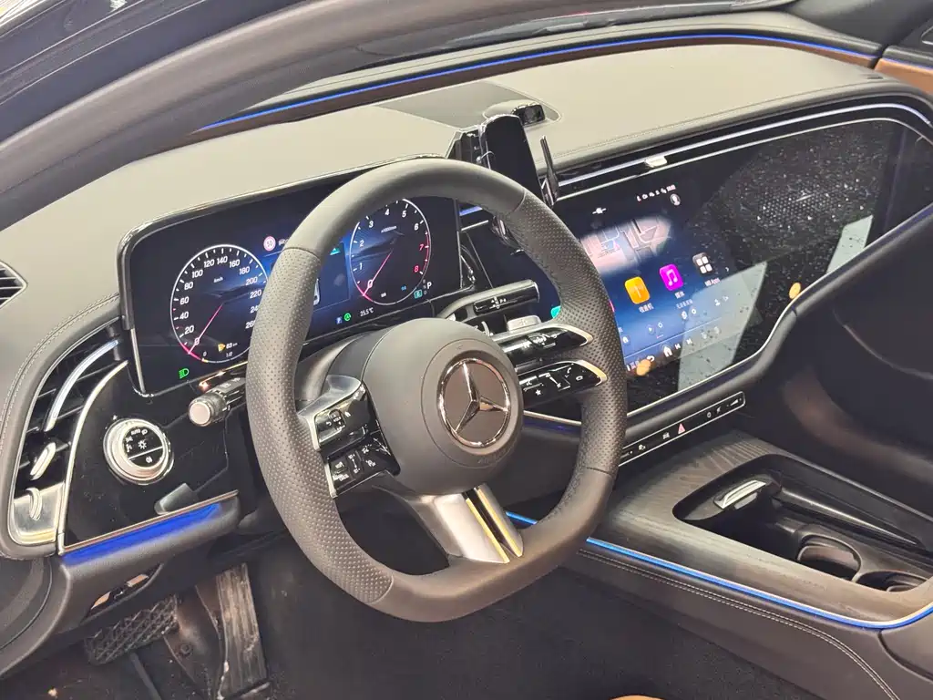 Mercedes-Benz E-Class E 2025 E 300 L Luxury Sport