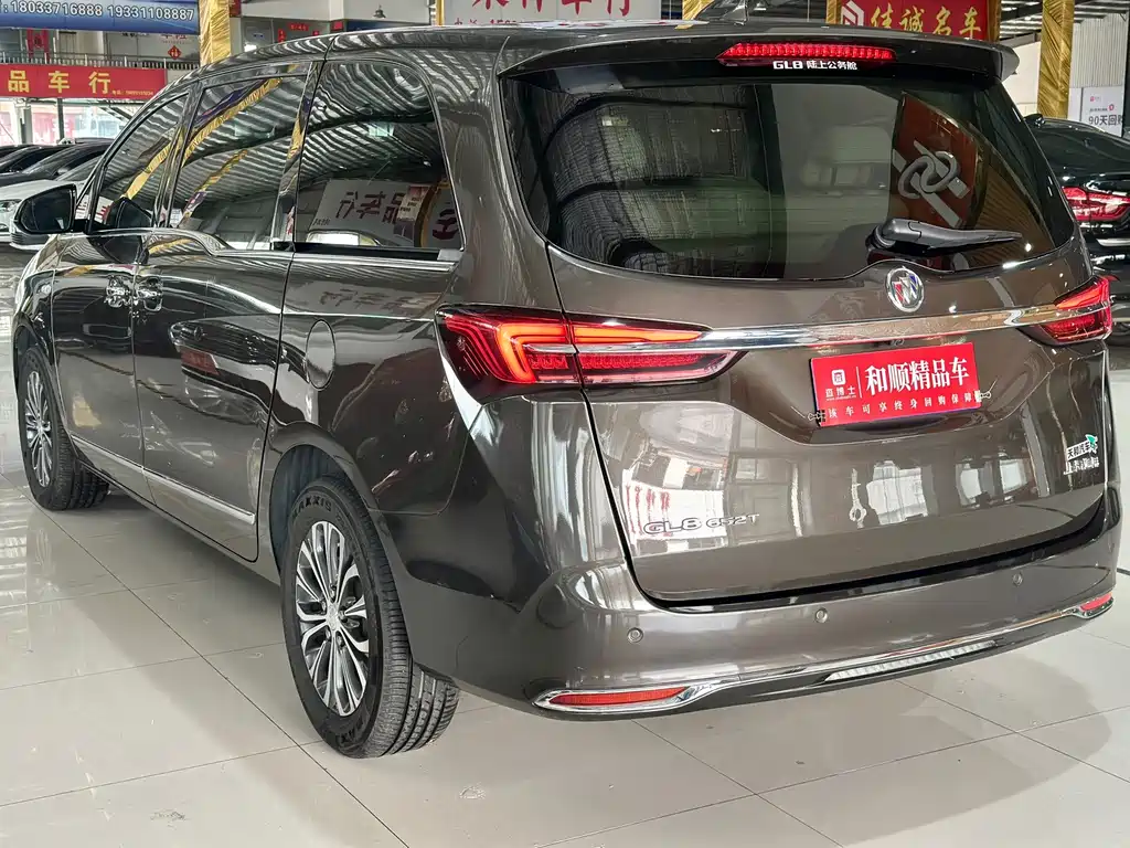 Buick GL8 — миниатюра 4