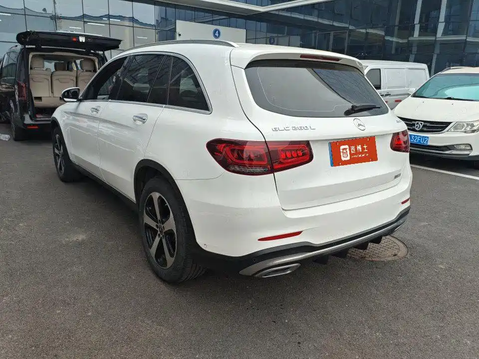 Mercedes-Benz GLC — миниатюра 5