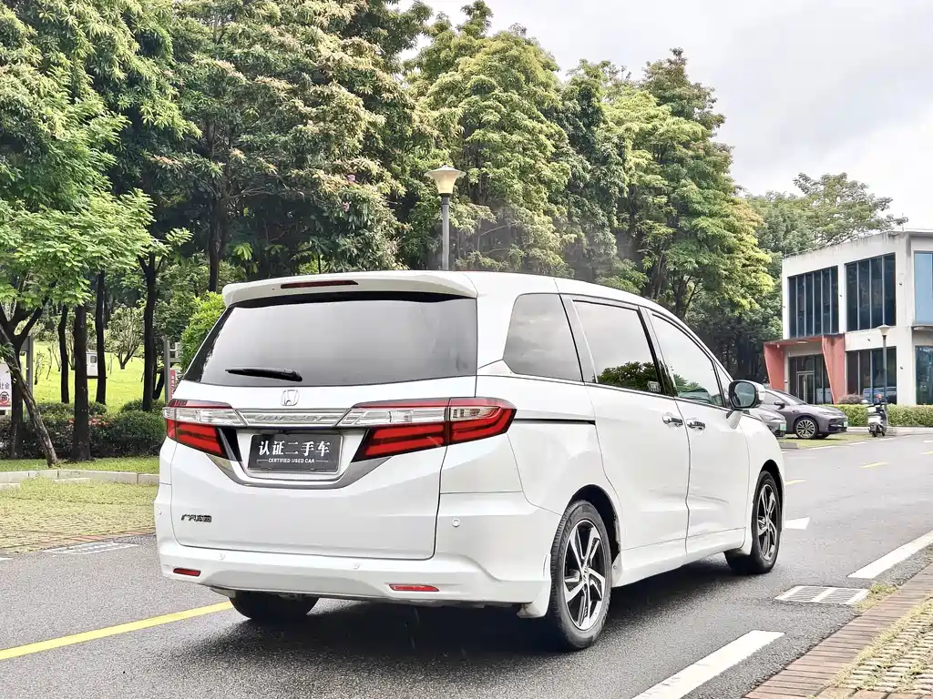 Honda Odyssey — миниатюра 5